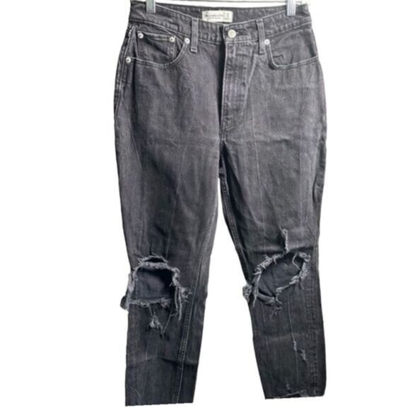 EUC Abercrombie & Fitch Women’s Black Distressed Raw Hem Croppes Jeans - Size 4 - Picture 1 of 6